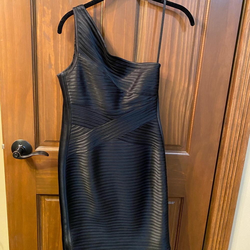 BCBG Maxazria Black one shoulder cocktail dress